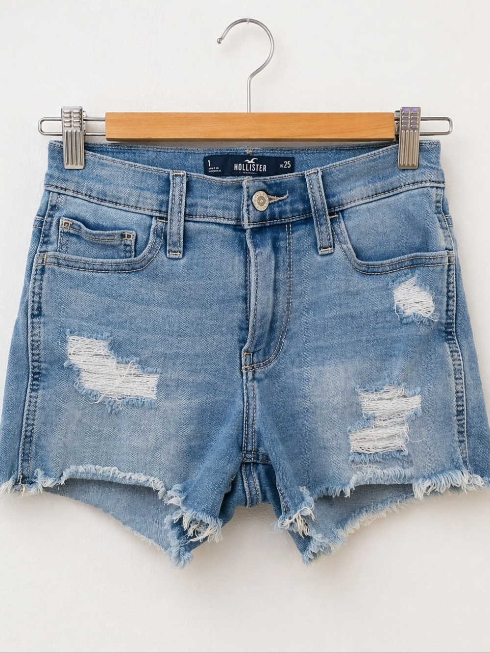 Hollister Distressed Denim Shorts Women’s W25 Mid-Rise Light Wash Frayed Hem Cas - Picture 2 of 11